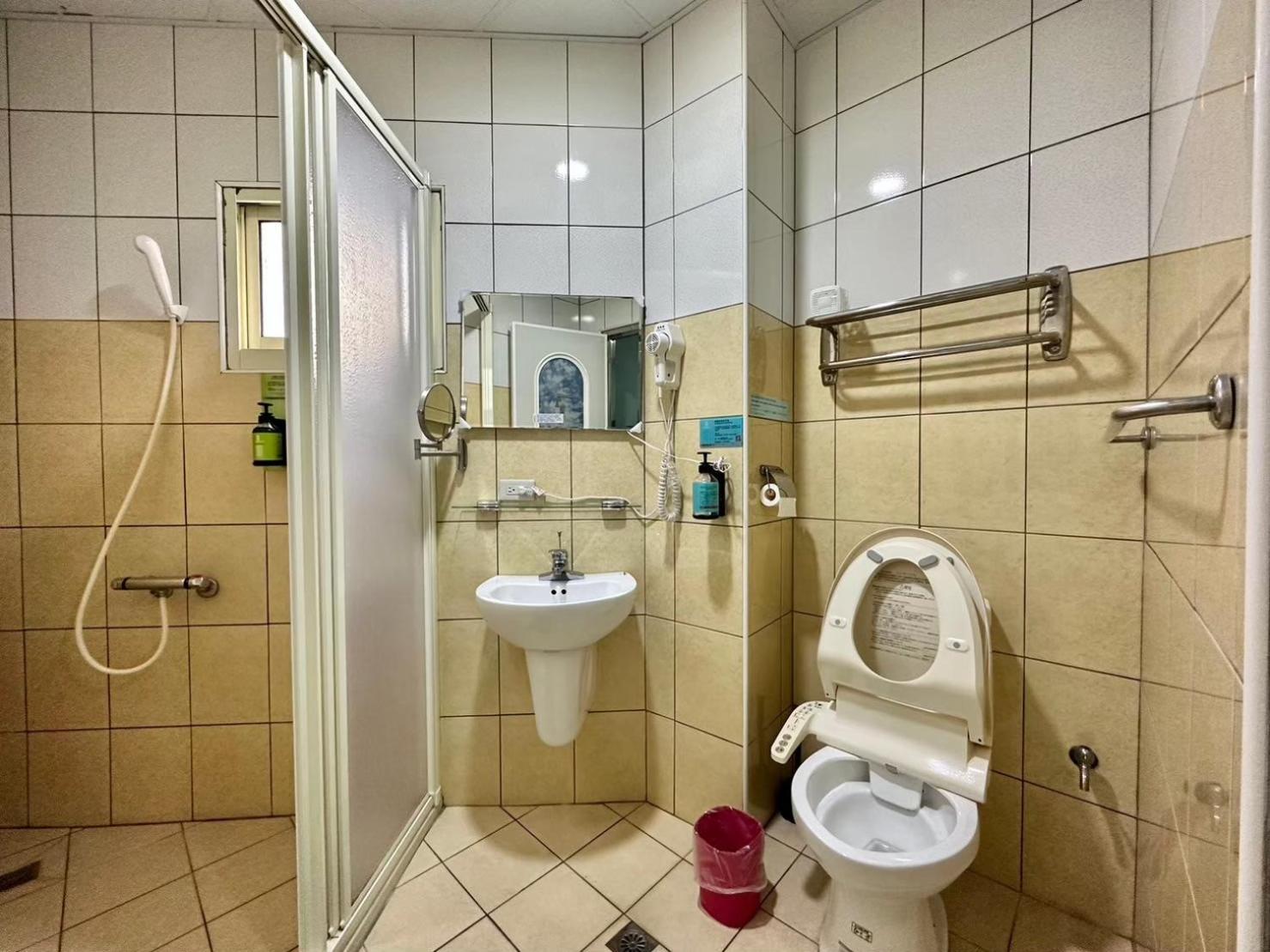 Luyu Homestay Lukang Exteriör bild